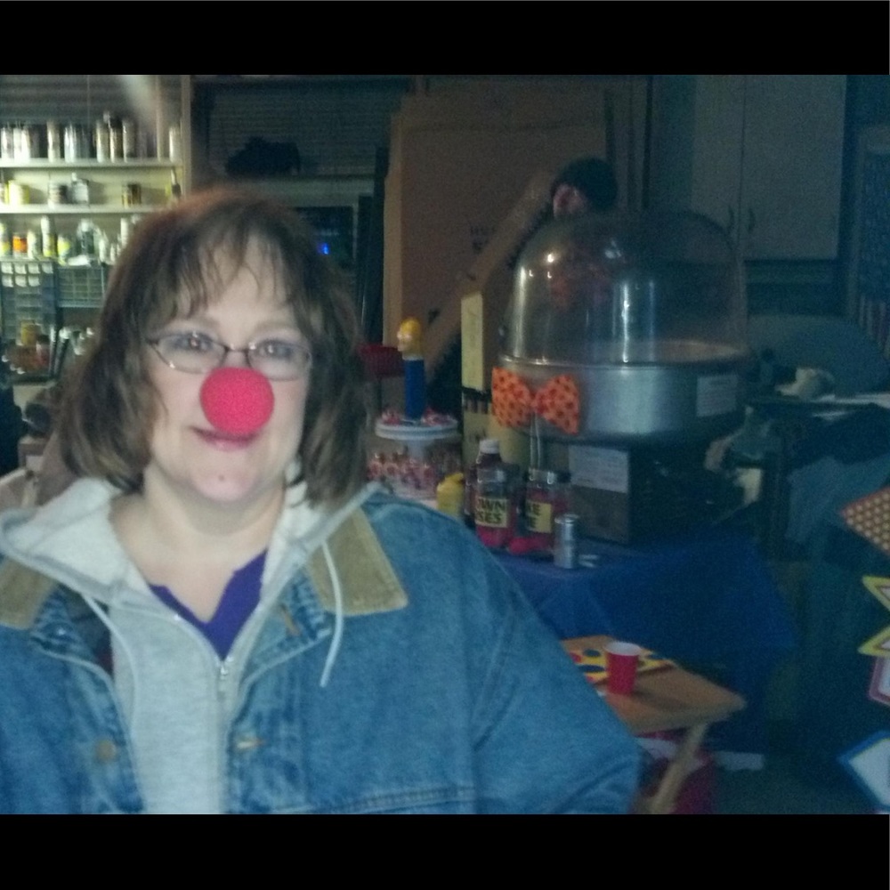 Meet your Posher, Lisa